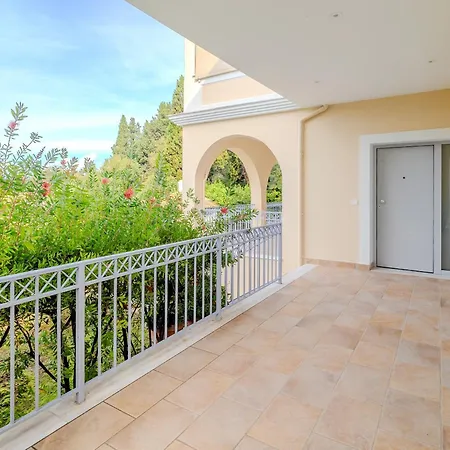 Apartment Tilia Tree Luxury - Vast Pool And Bbq Corfu (city)