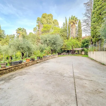 Tilia Tree Luxury - Vast Pool And Bbq