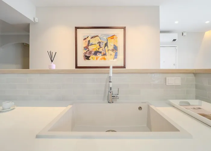Tilia Tree Luxury - Vast Pool And Bbq