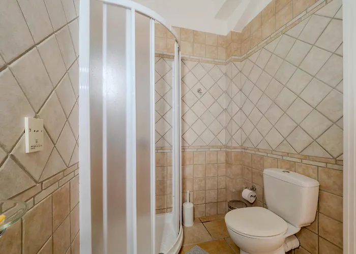 Appartement Tilia Tree Luxury - Vast Pool And Bbq