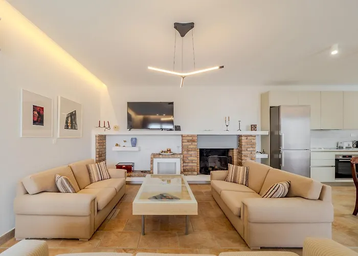 Tilia Tree Luxury - Vast Pool And Bbq * Corfu (city)