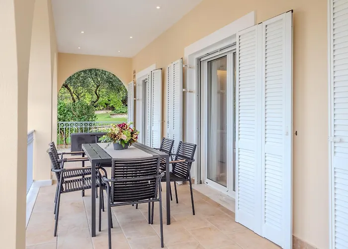 Appartement Tilia Tree Luxury - Vast Pool And Bbq Corfu (city)