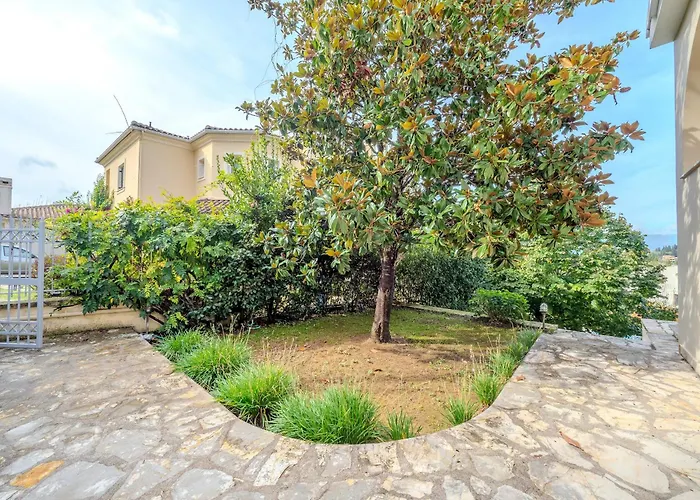 Appartement Tilia Tree Luxury - Vast Pool And Bbq *