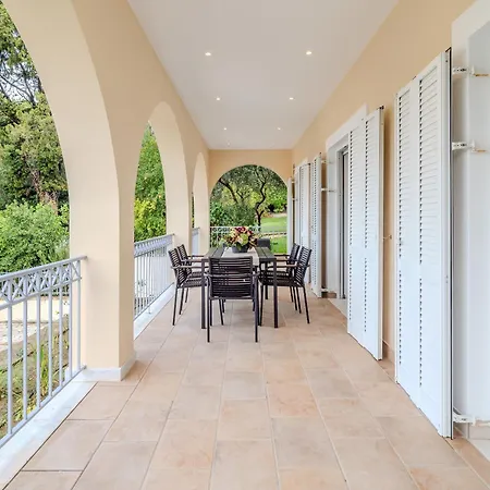 Tilia Tree Luxury - Vast Pool And Bbq * Corfu (city)